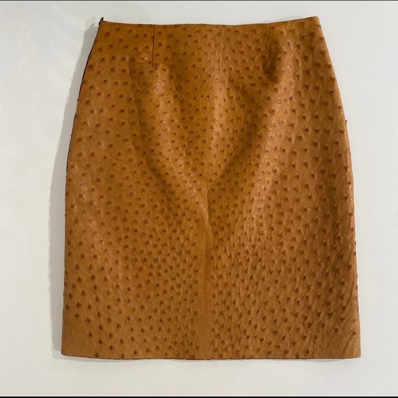 Authentic Prada Ostrich Pencil Skirt size 38 - Picture 4 of 12